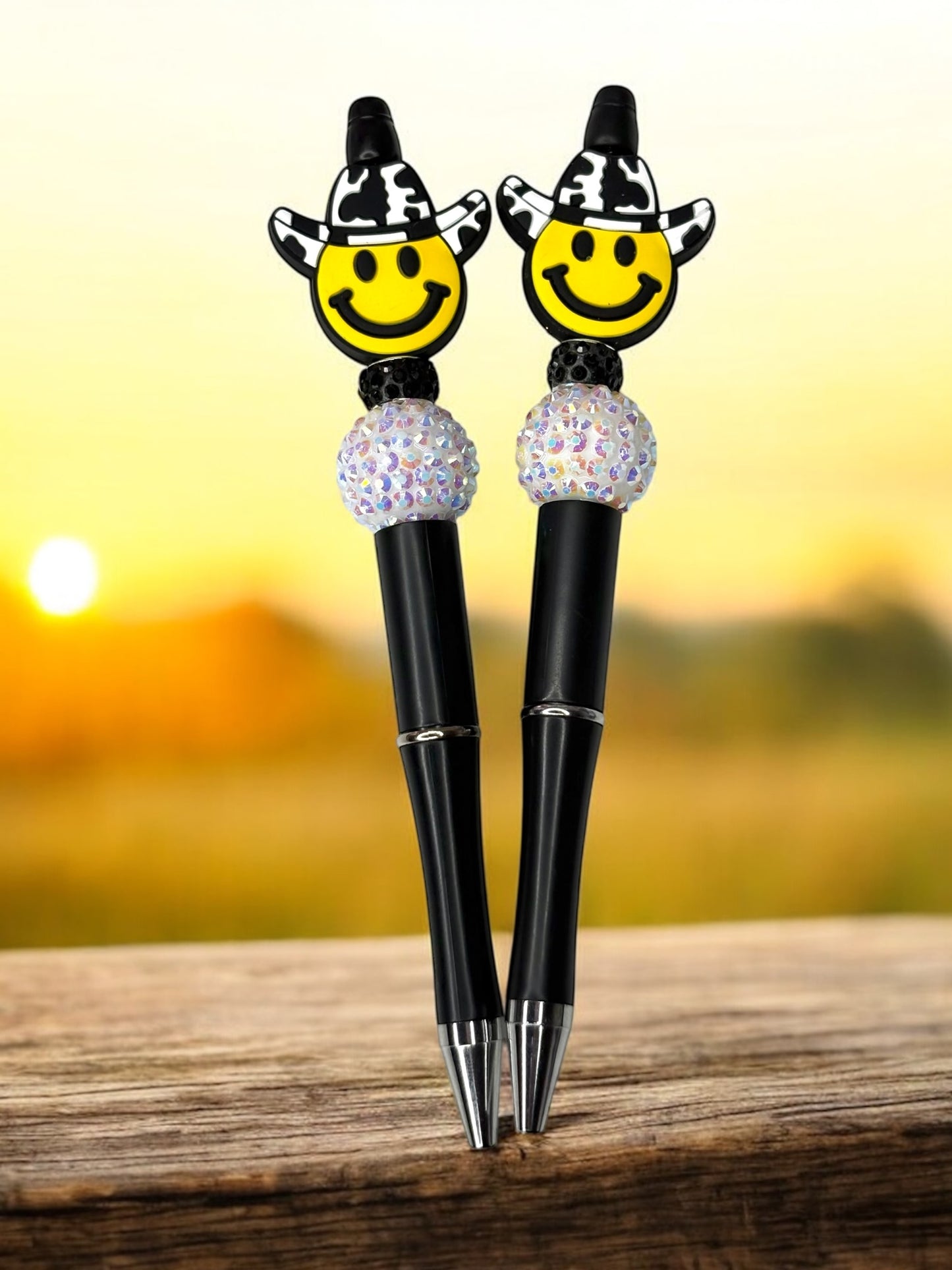 Yellow smiley Cowgirl Pen